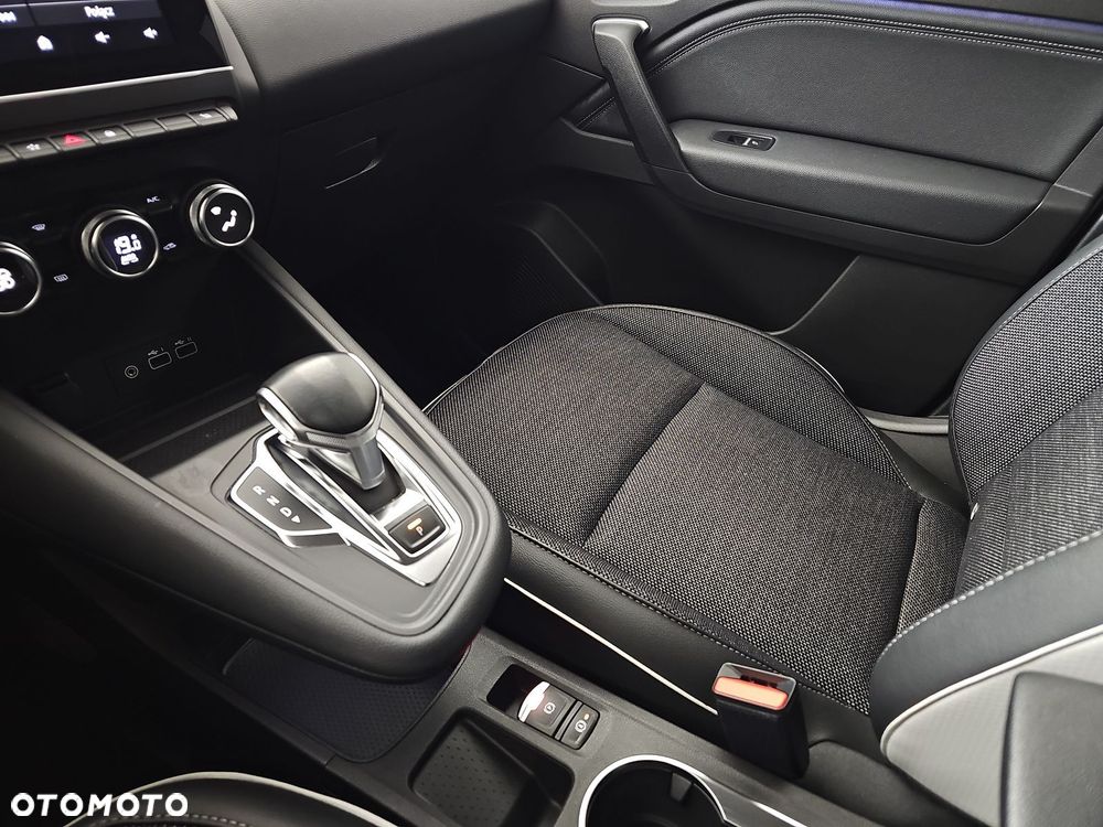 Renault Captur TCe Mild Hybrid 140 EDC GPF TECHNO - 17