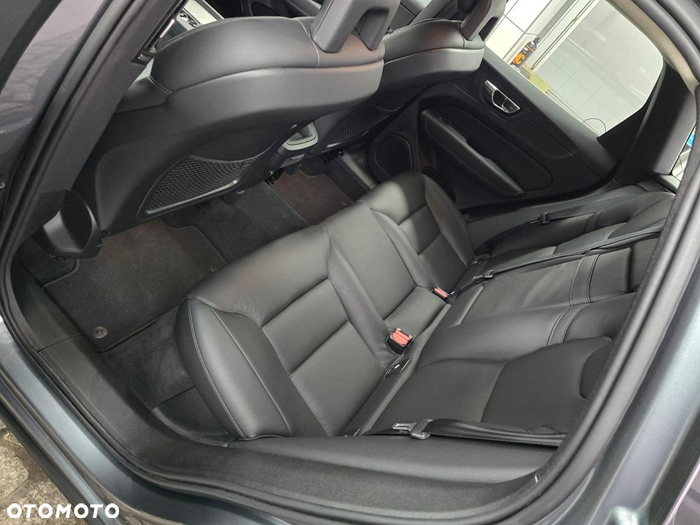 Volvo XC 60 D4 AWD Inscription - 13