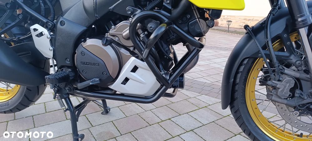 Suzuki V-STROM - 28