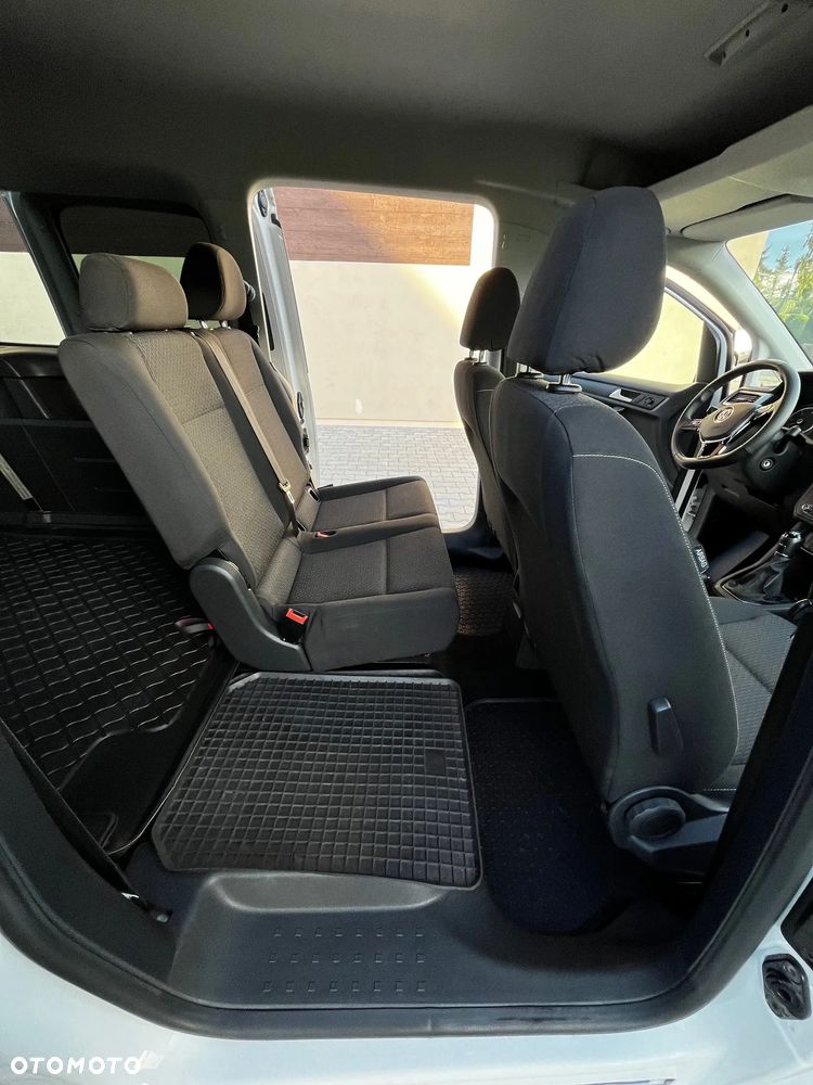 Volkswagen Caddy 2.0 TDI Comfortline - 15