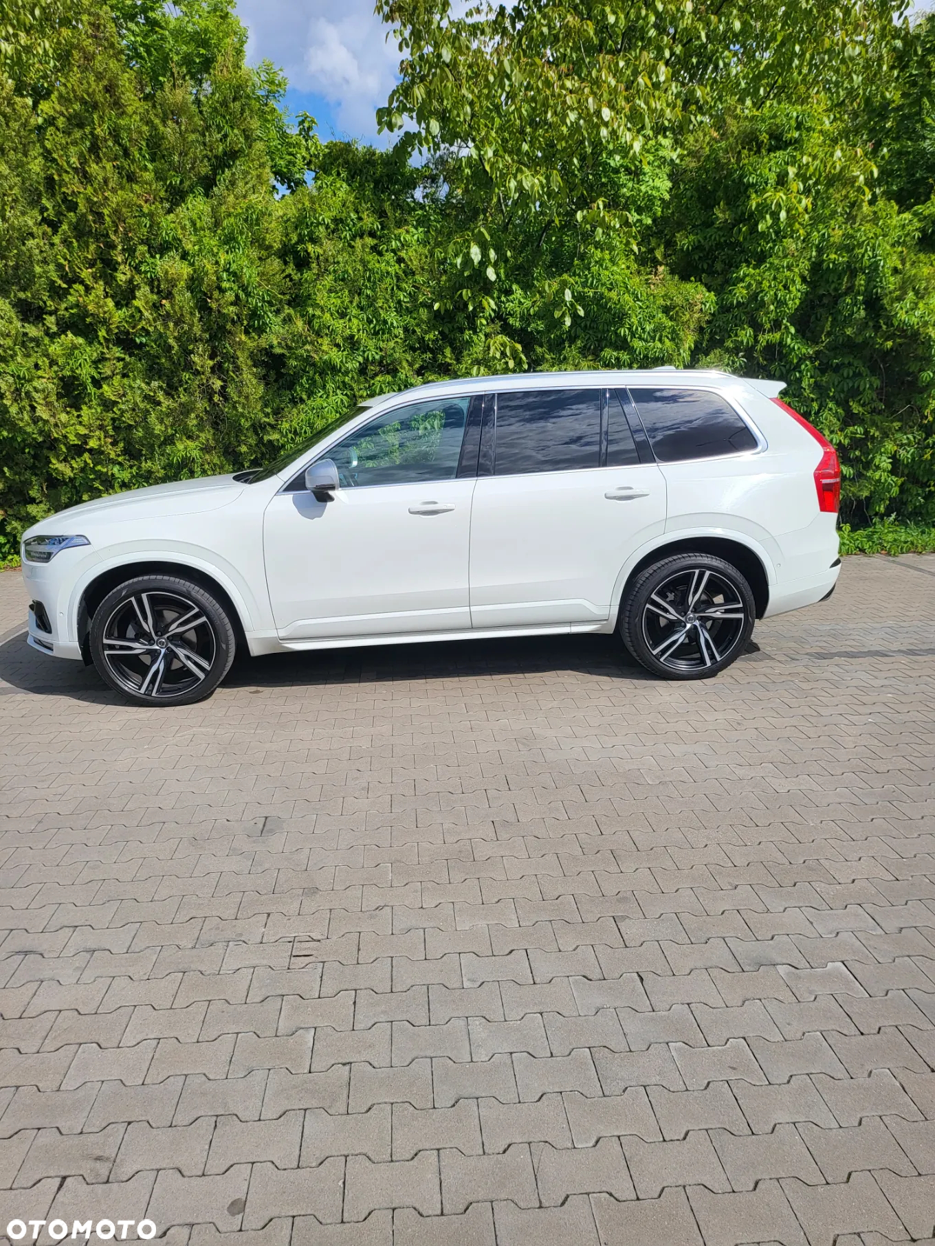 Volvo XC 90 D5 AWD R-Design - 29