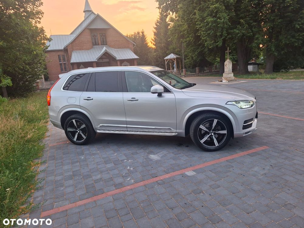 Volvo XC 90 - 3