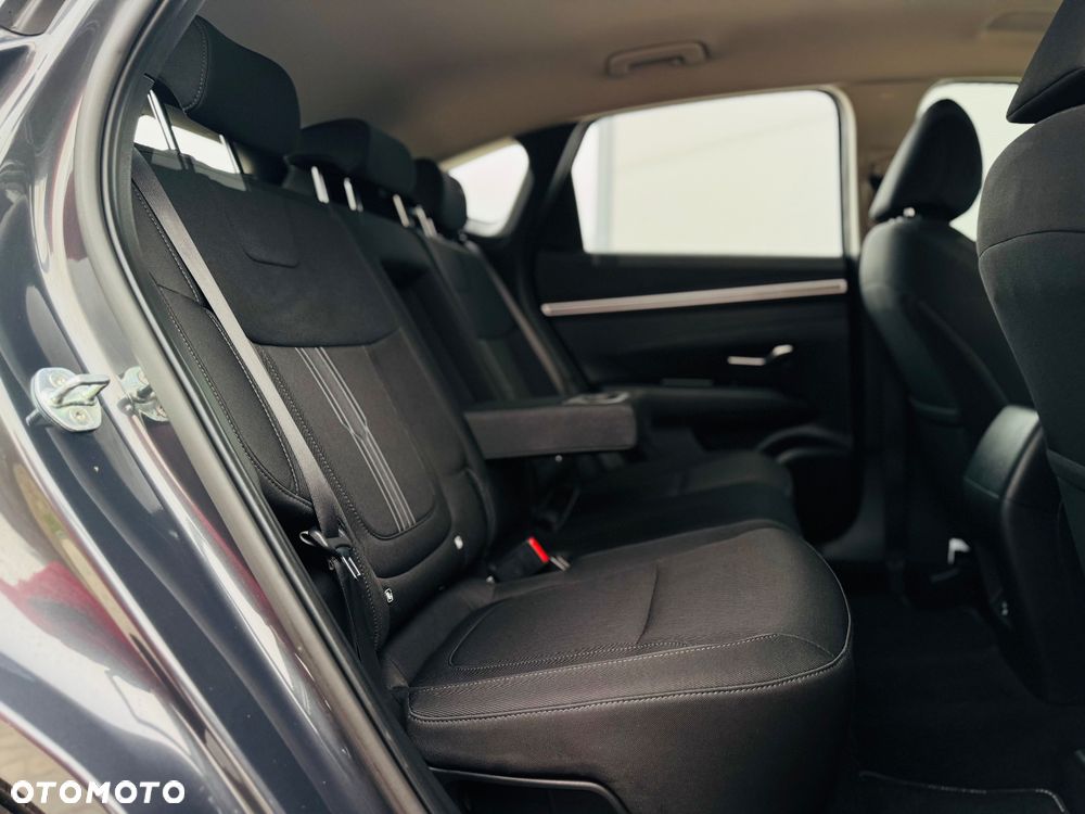 Hyundai Tucson 1.6 CRDi 48V-Hybrid 2WD DCT Select - 33