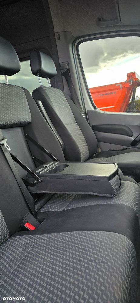 Volkswagen CRAFTER - 10