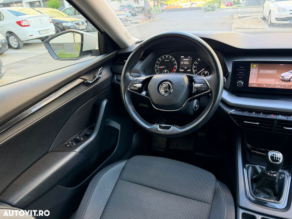 Skoda Octavia 2.0 TDI Style - 8