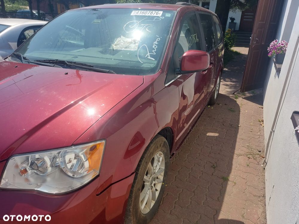 Dodge Grand Caravan - 7