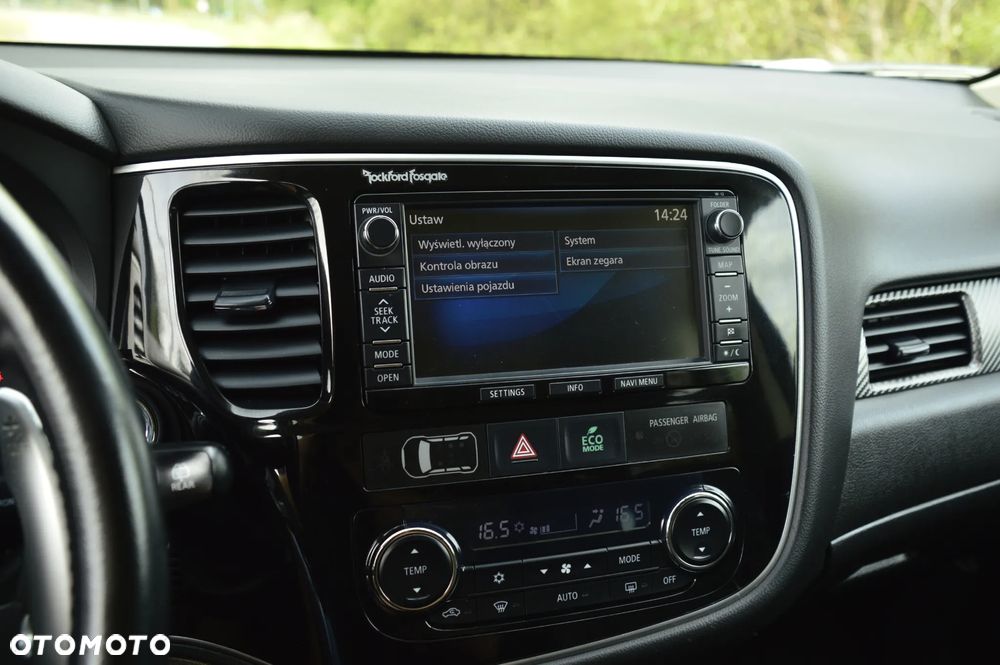 Mitsubishi Outlander 2.0 Intense + Navi 4WD CVT - 39