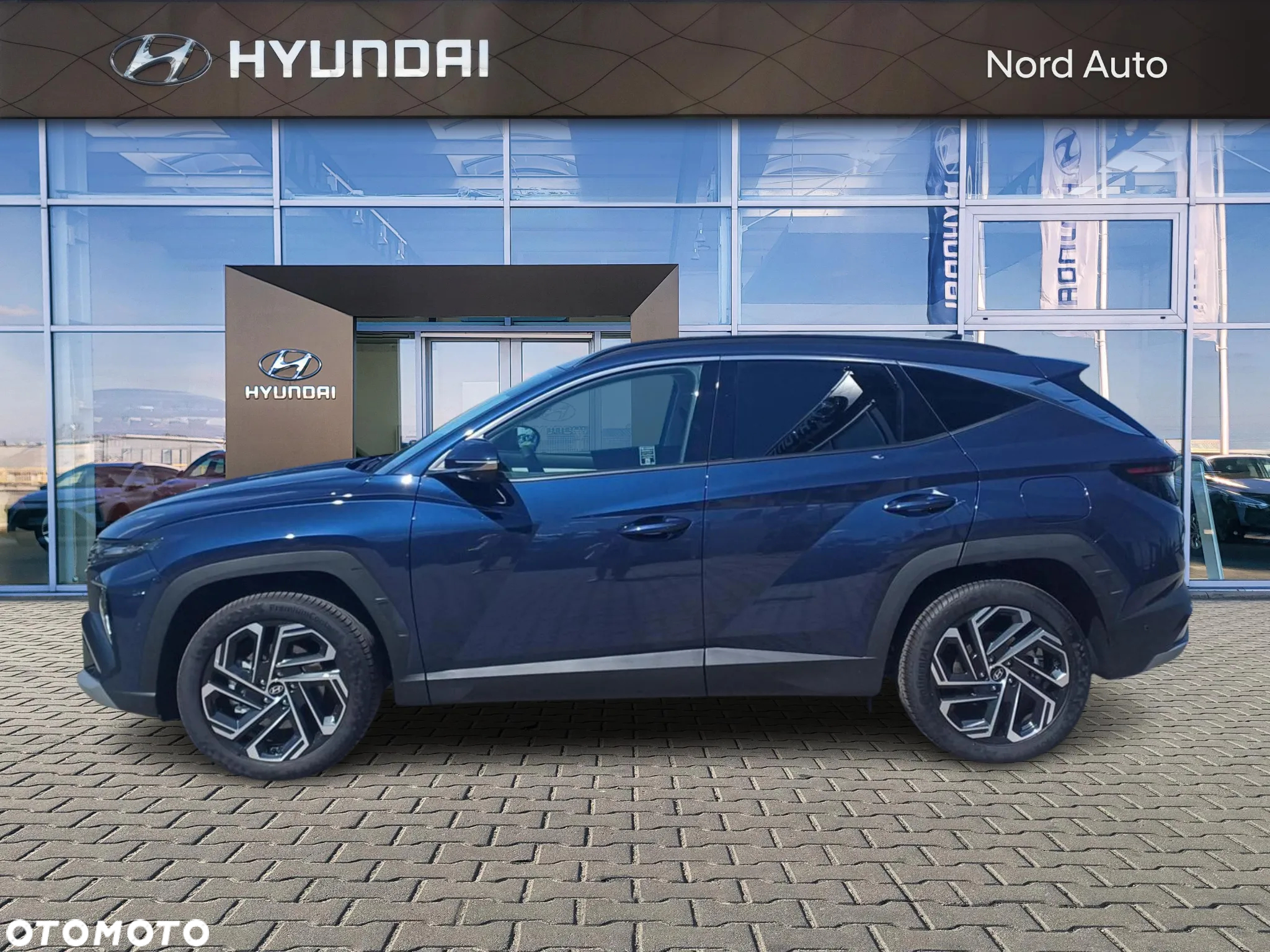 Hyundai Tucson - 2