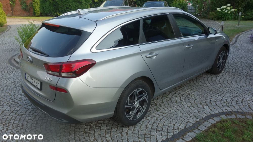 Hyundai i30 1.5 T-GDI 48V Comfort - 10