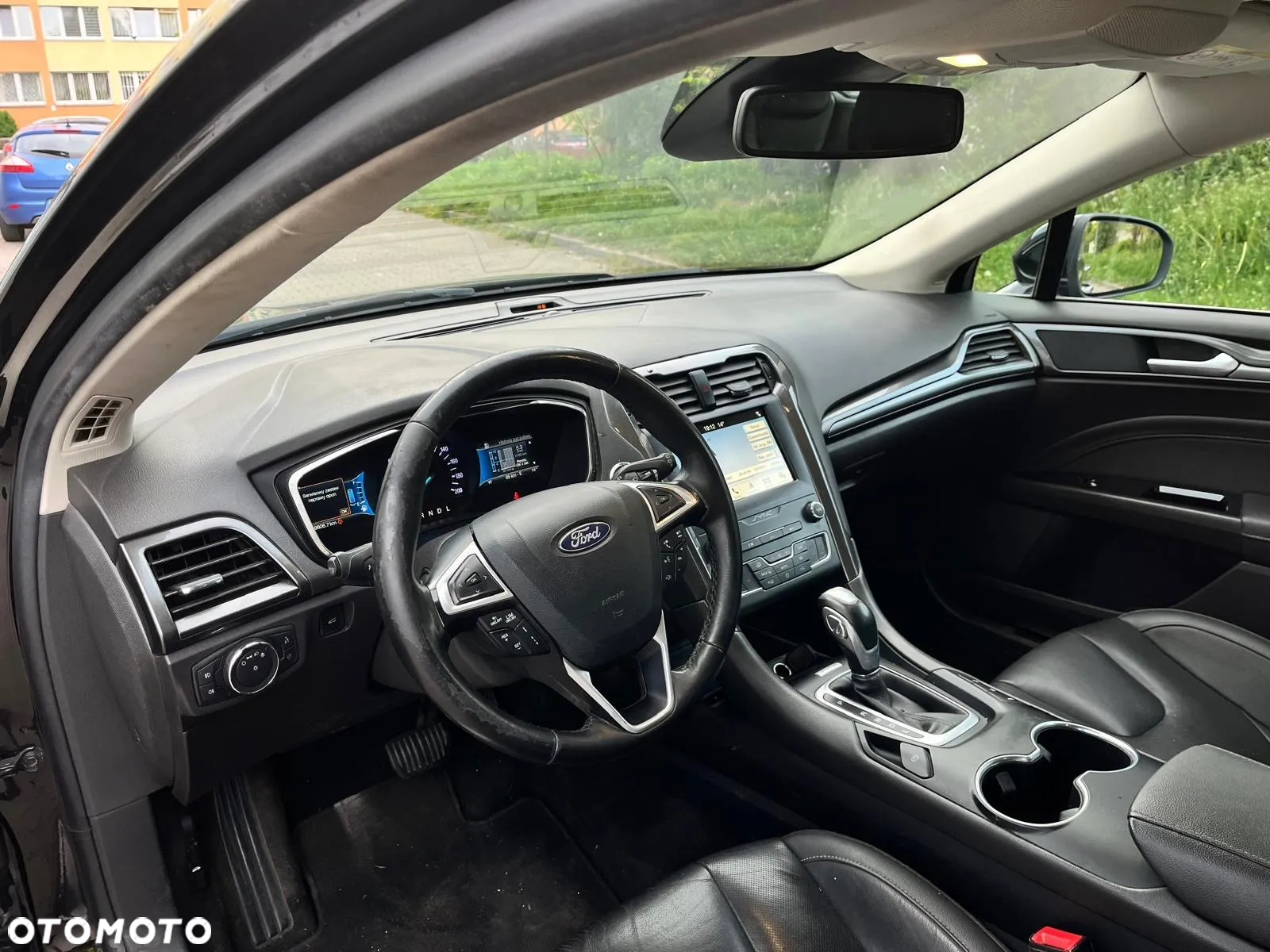 Ford Mondeo 2.0 Hybrid Titanium - 10