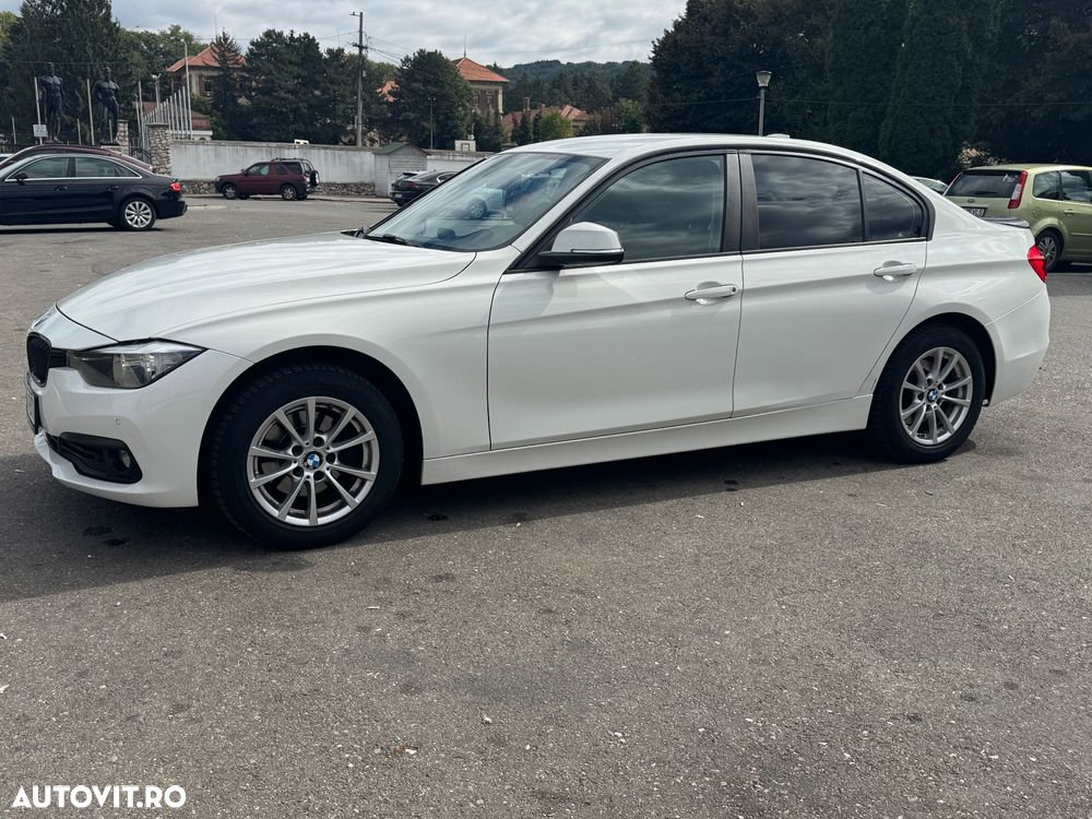 BMW Seria 3 318d DPF Aut. - 2