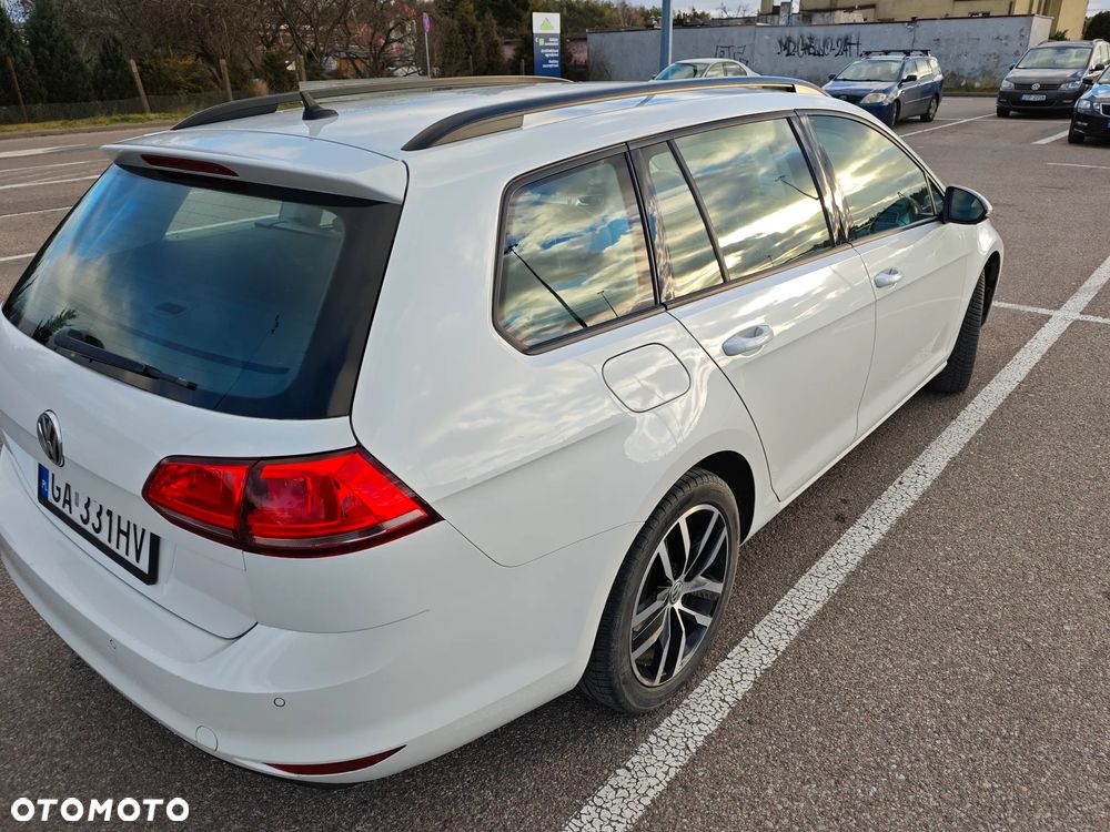 Volkswagen Golf - 9