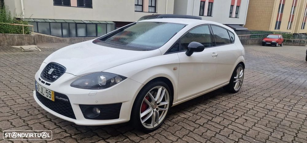 SEAT Leon 2.0 TSI Cupra R - 1