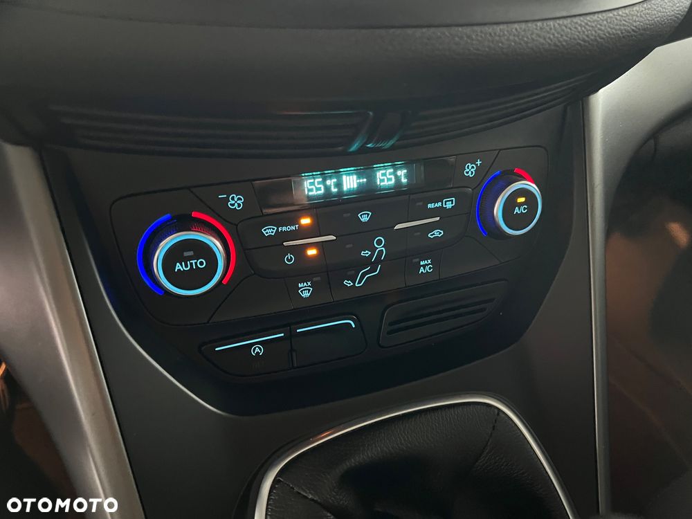 Ford Kuga - 17