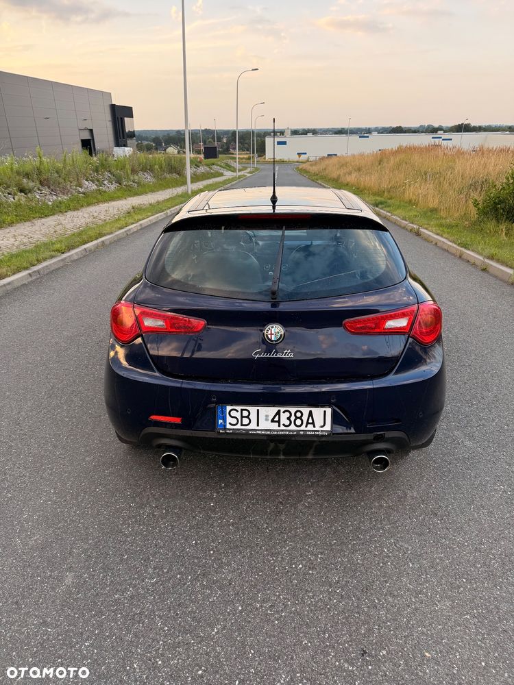 Alfa Romeo Giulietta 1.4 TB MultiAir Distinctive - 4