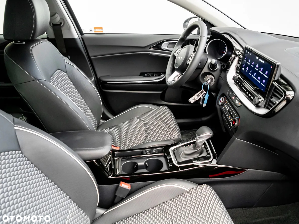 Kia XCeed 1.5 T-GDI L DCT - 10