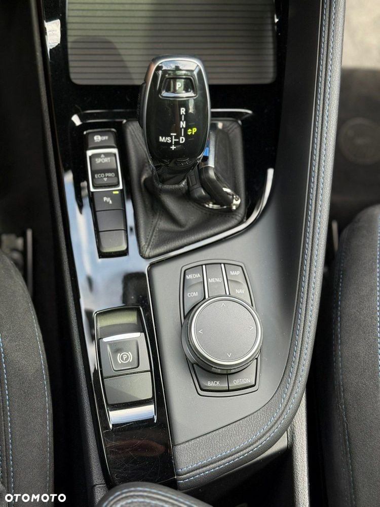 BMW X2 sDrive20i GPF M Sport - 32