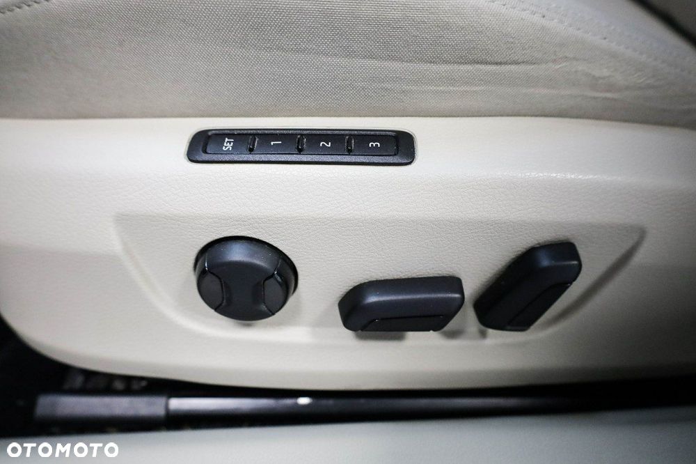 Skoda Superb - 17