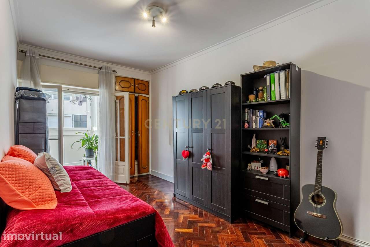 Apartamento Renovado T2 em Sacavém - Grande imagem: 5/15