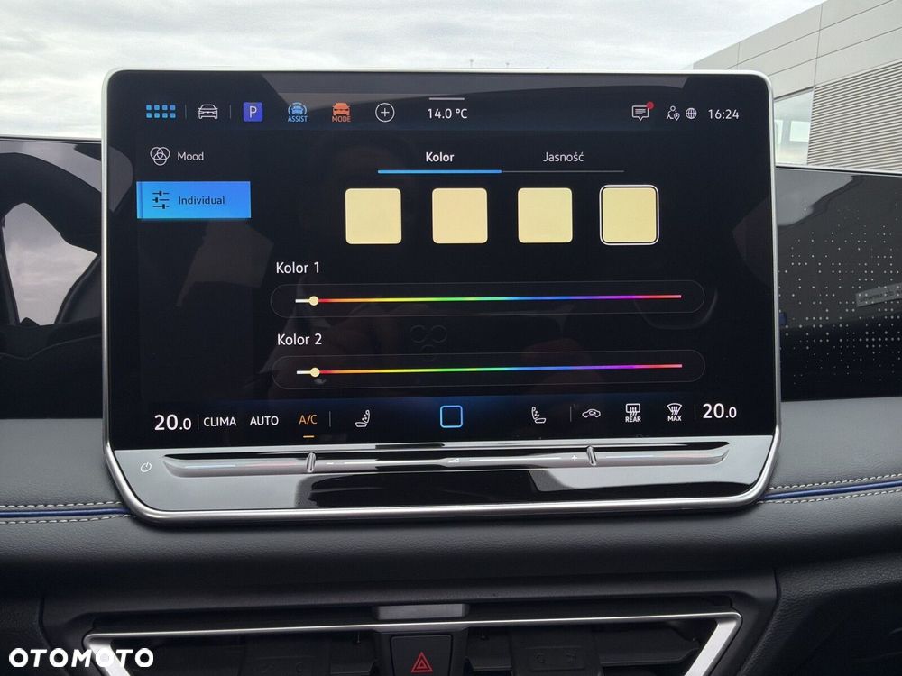 Volkswagen Tiguan 2.0 TDI R-Line DSG - 32