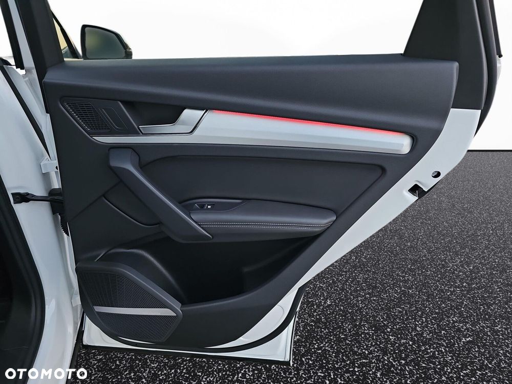 Audi Q5 Sportback - 28