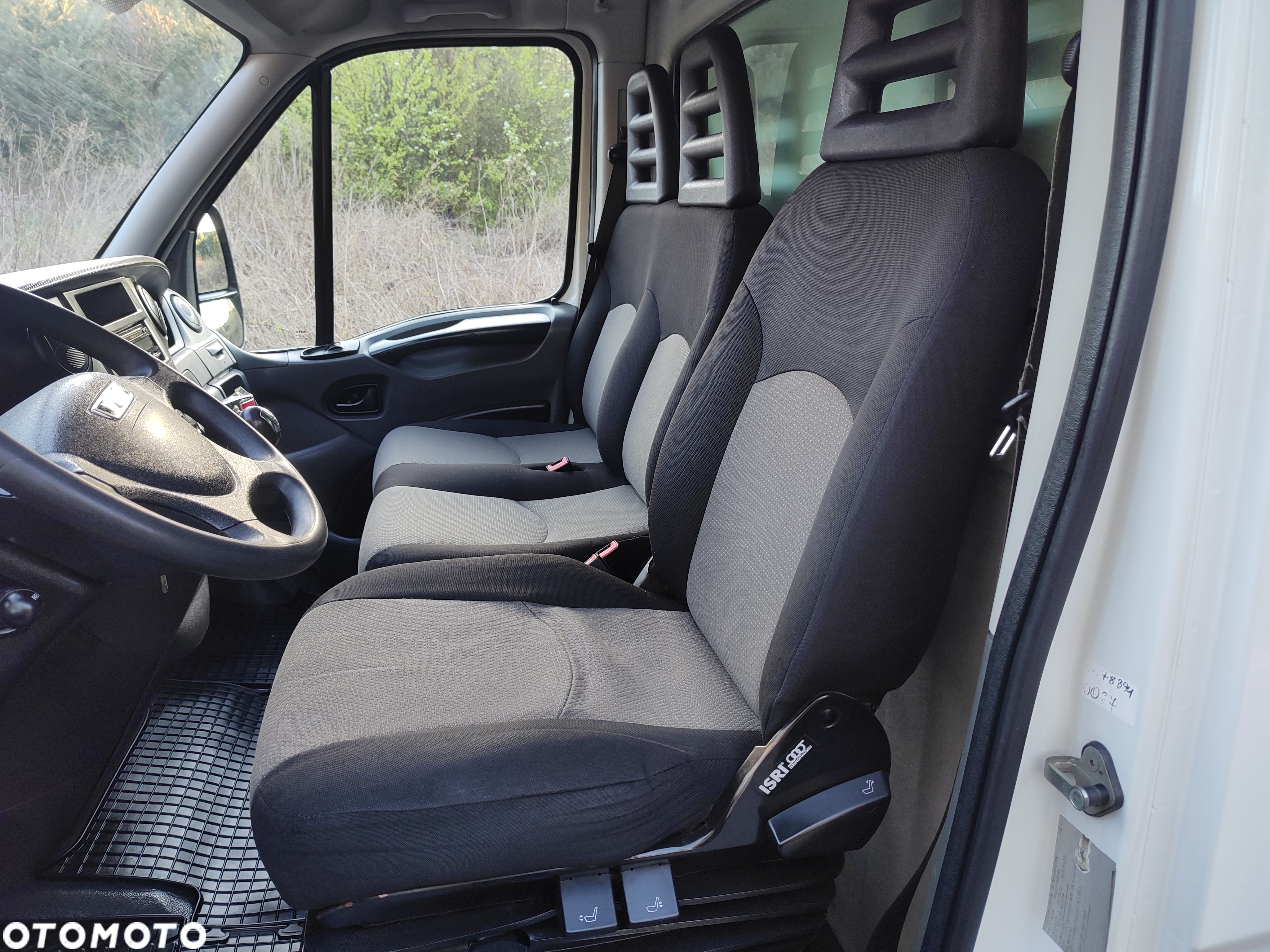 Iveco Daily 35S11 - 23
