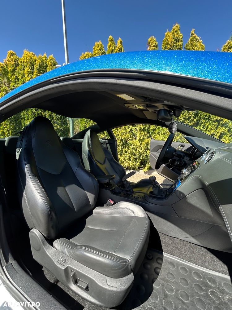Peugeot RCZ 1.6 155 THP Onyx - 11