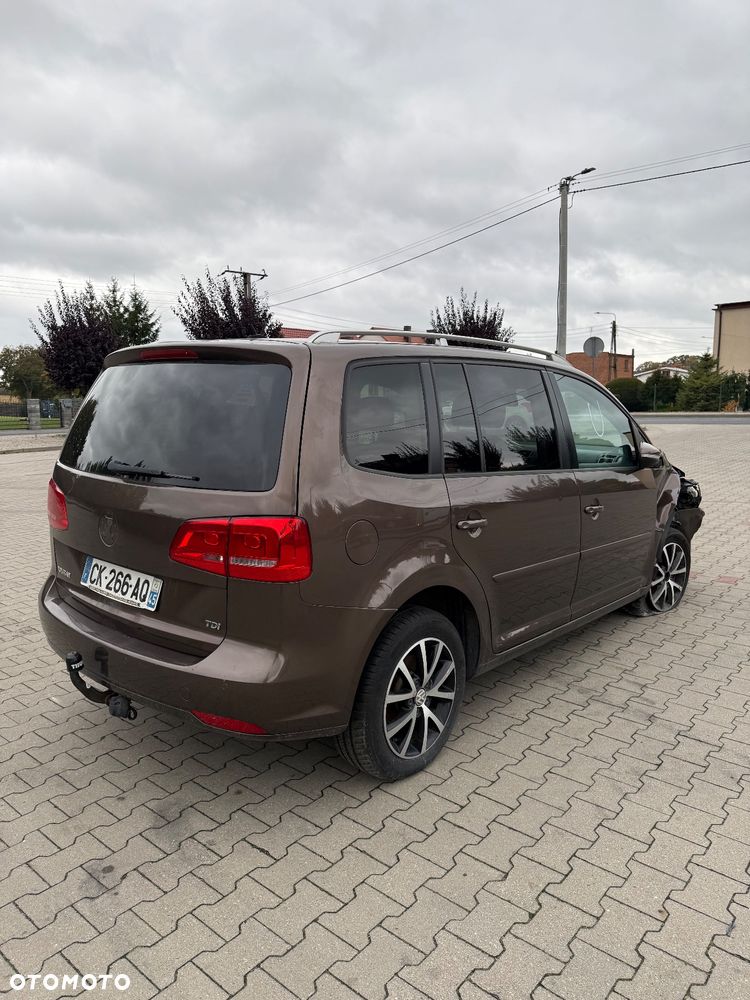 Volkswagen Touran - 6