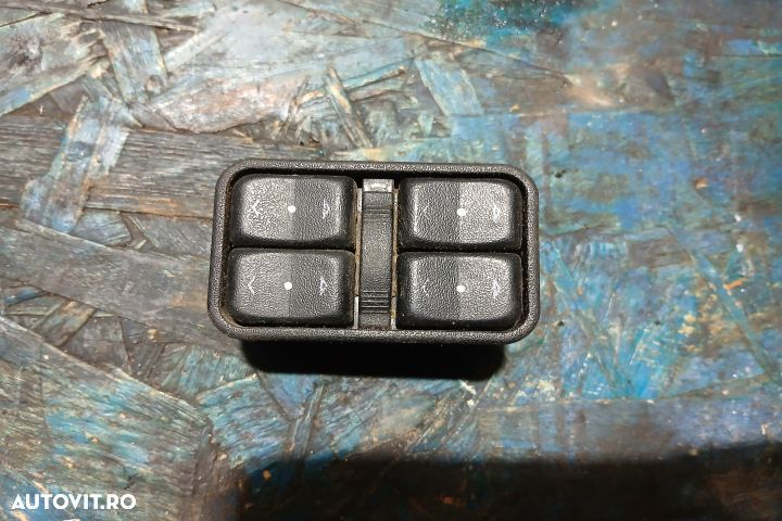 Butoane geam sofer 90561086 13363401 90561086 13363401 Opel Zafira A - 1