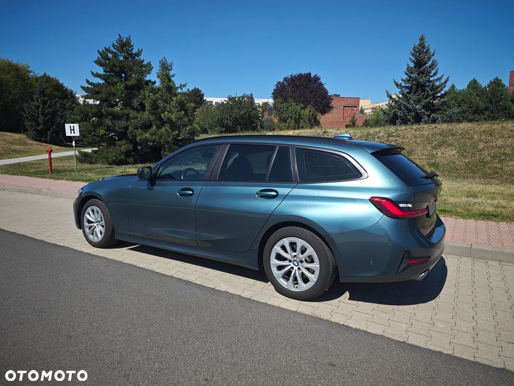 BMW Seria 3 320d MHEV Advantage - 29