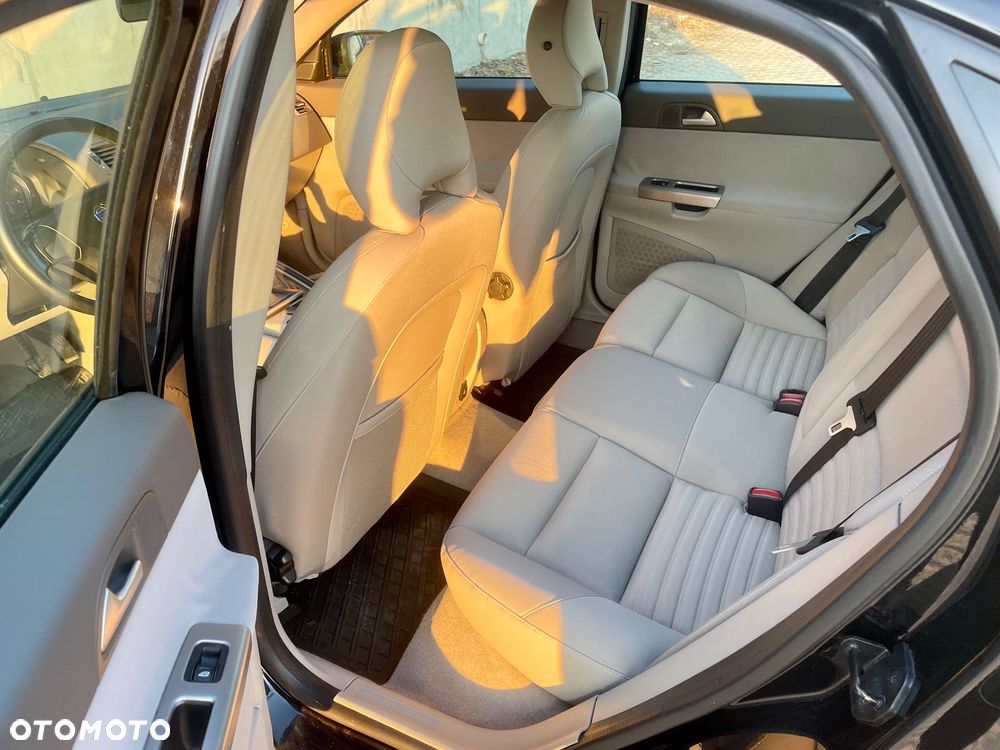 Volvo S40 - 13