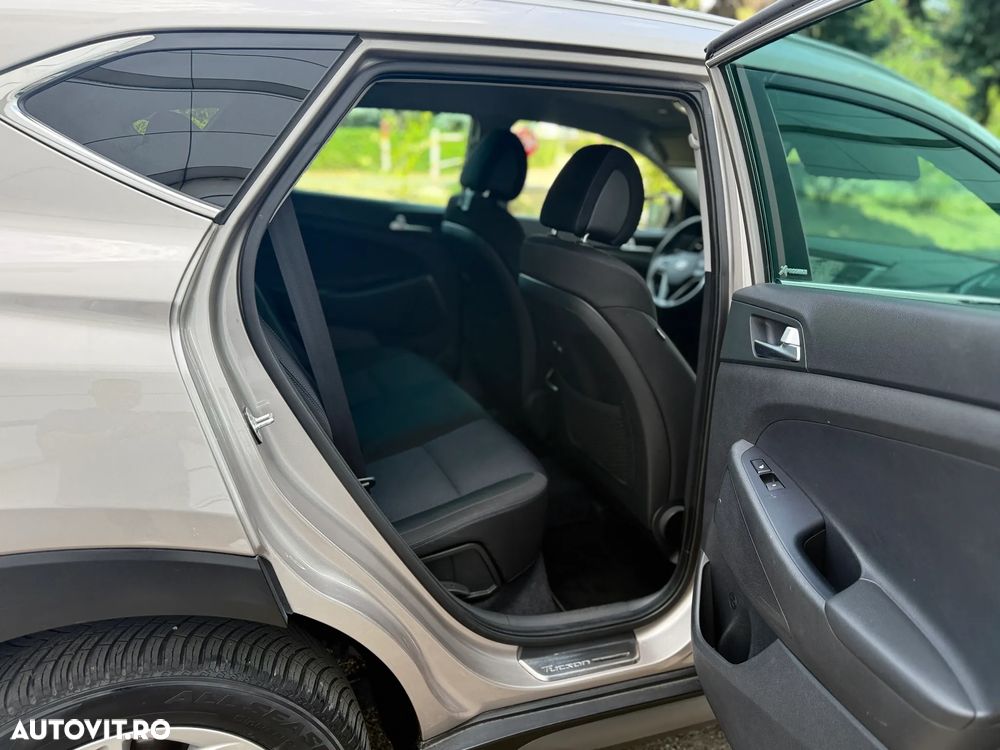 Hyundai Tucson 2.0 CRDI 4WD Passion - 13