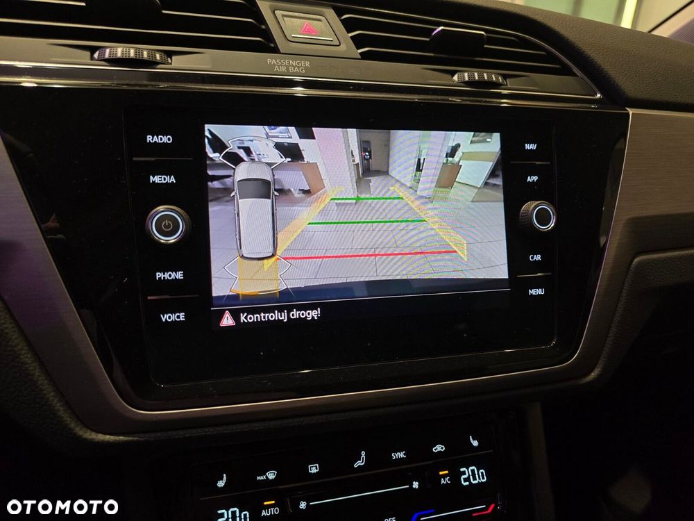 Volkswagen Touran 1.5 TSI EVO Comfortline Plus DSG - 20