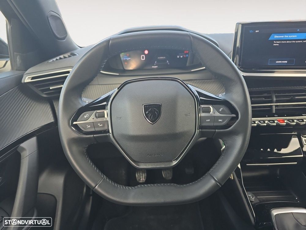 Peugeot 2008 1.2 PureTech Allure - 12