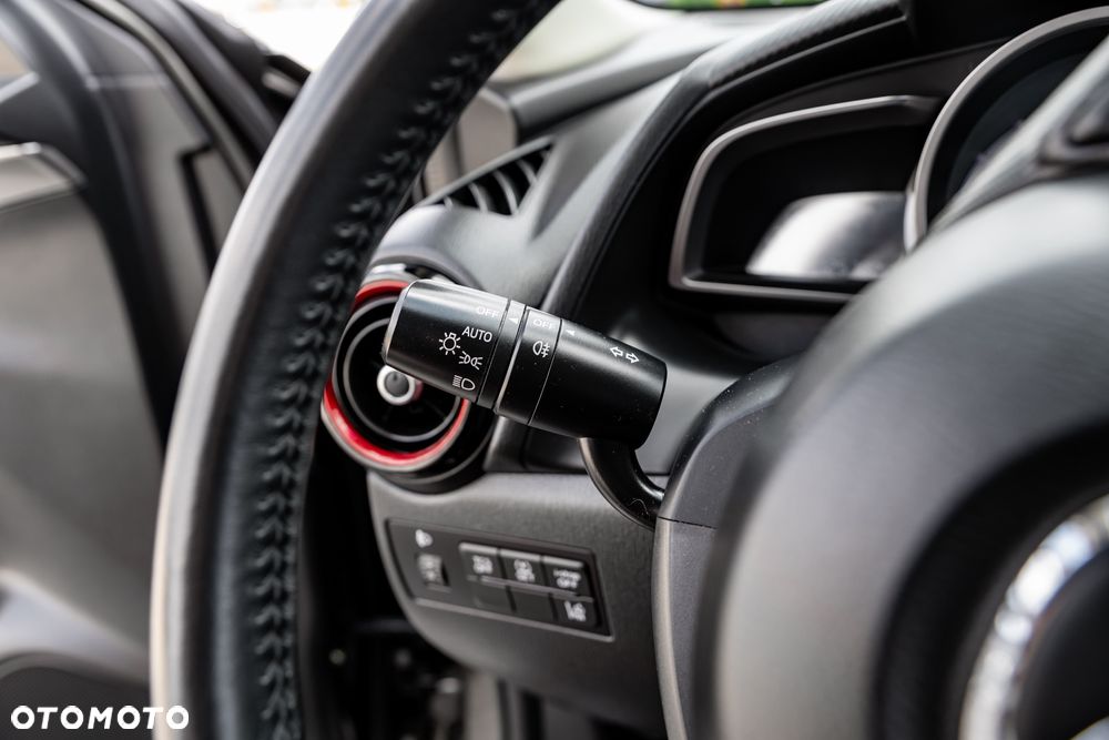 Mazda CX-3 SKYACTIV-G 120 FWD Sports-Line - 29