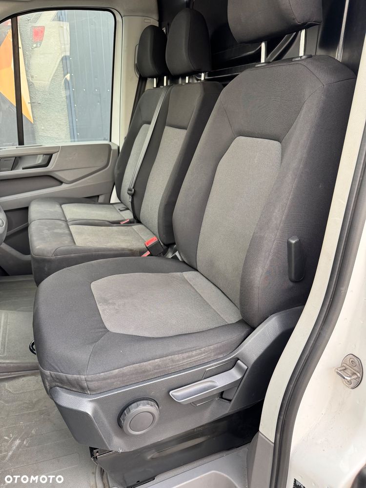 Volkswagen Crafter - 11