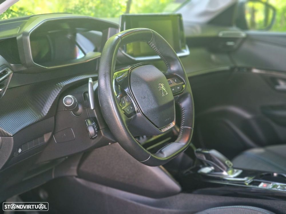 Peugeot 208 1.2 PureTech Allure Pack EAT8 - 40