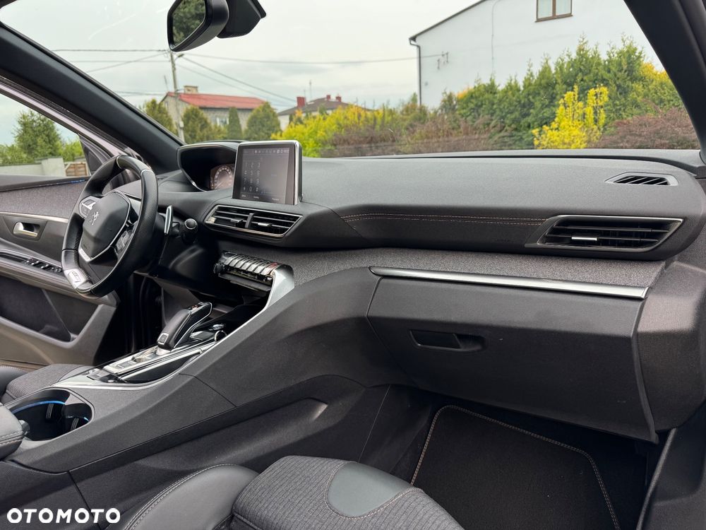 Peugeot 5008 1.6 PureTech GT Line S&S EAT8 - 35