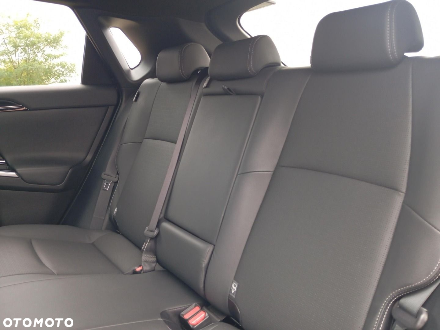 Toyota bZ4X 71.4kWh 4x4 Executive - 19