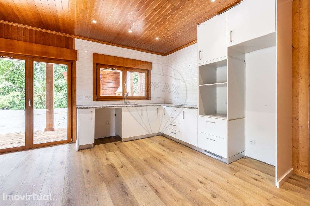 Moradia T1 para venda - Grande imagem: 2/36