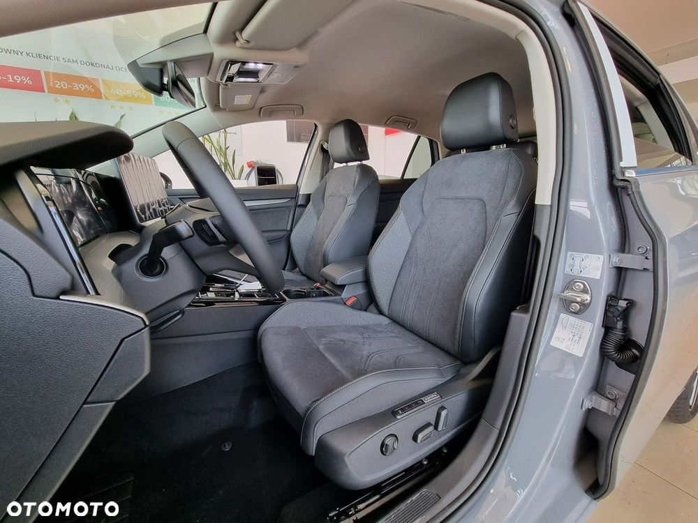 Volkswagen Golf - 11