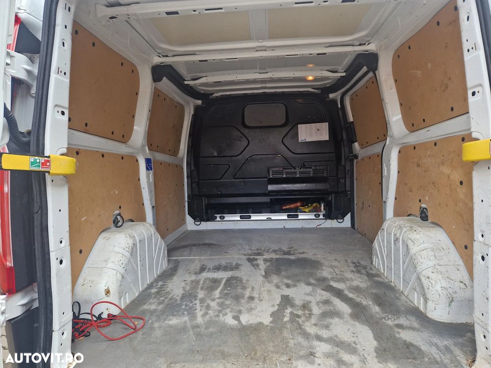 Ford Transit Custom - 7