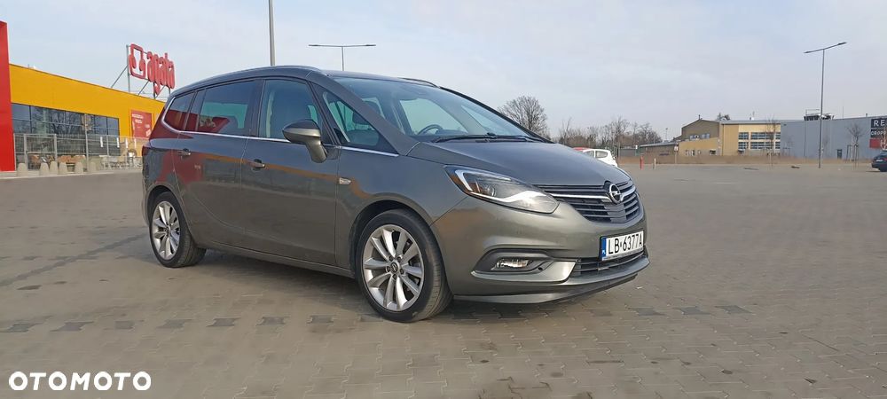 Opel Zafira 1.6 CDTI Elite S&S - 6