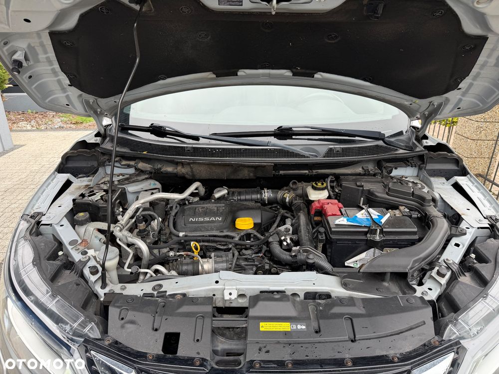Nissan Qashqai 1.6 dCi Xtronic TEKNA+ - 24