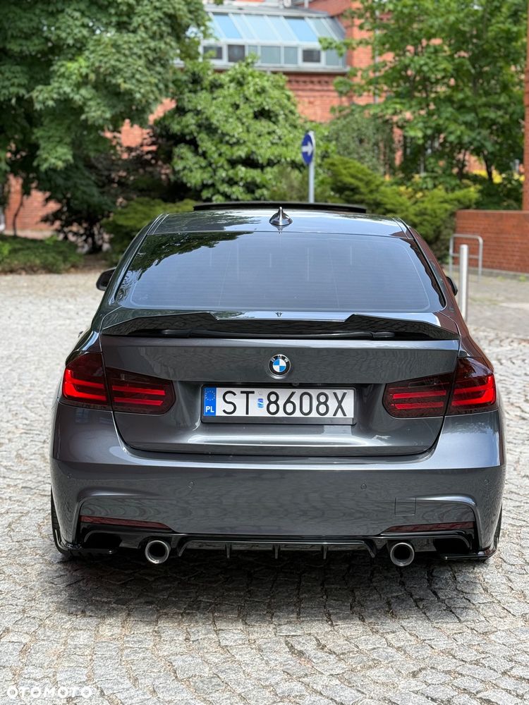 BMW Seria 3 - 23