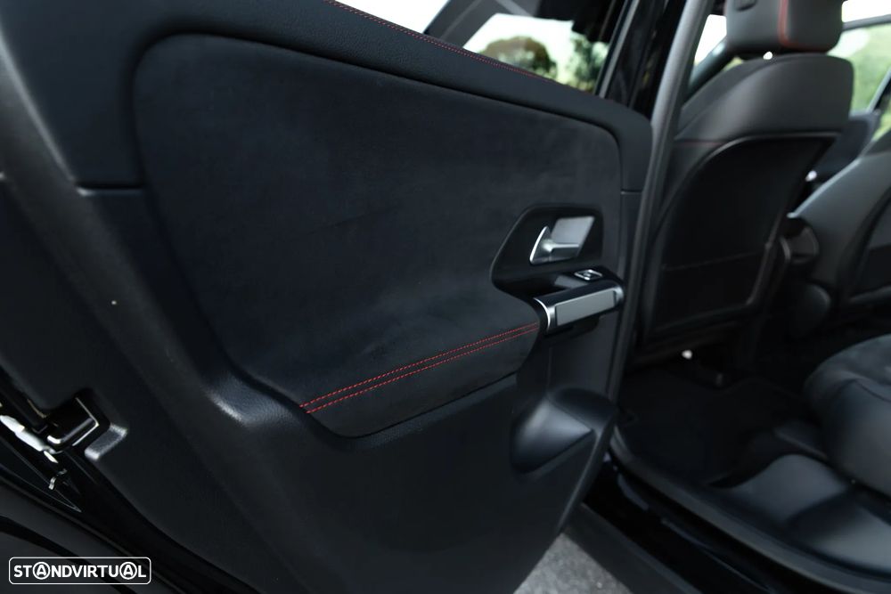 Mercedes-Benz EQB 250 AMG Line - 18