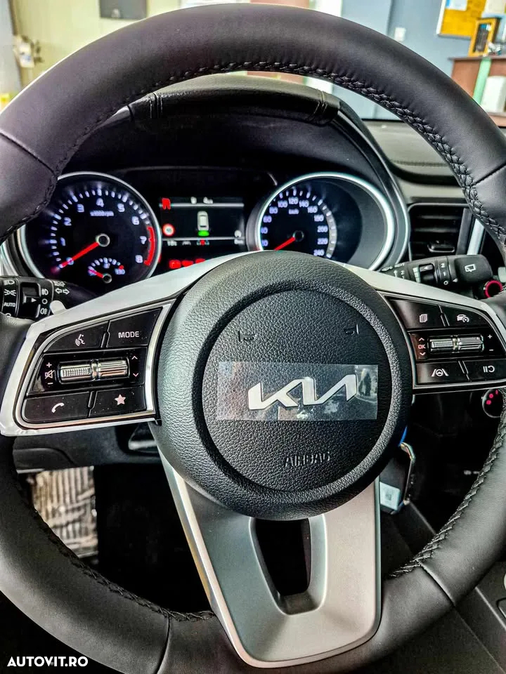Kia Ceed SW 1.5 T-GDI 7DCT Best - 5