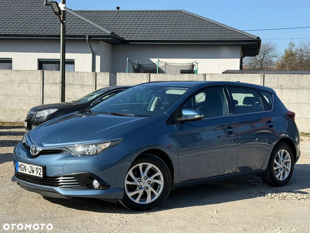 Toyota Auris 1.2 Turbo Edition S+ - 8