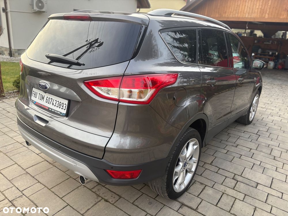 Ford Kuga 2.0 TDCi 4x4 Titanium - 26