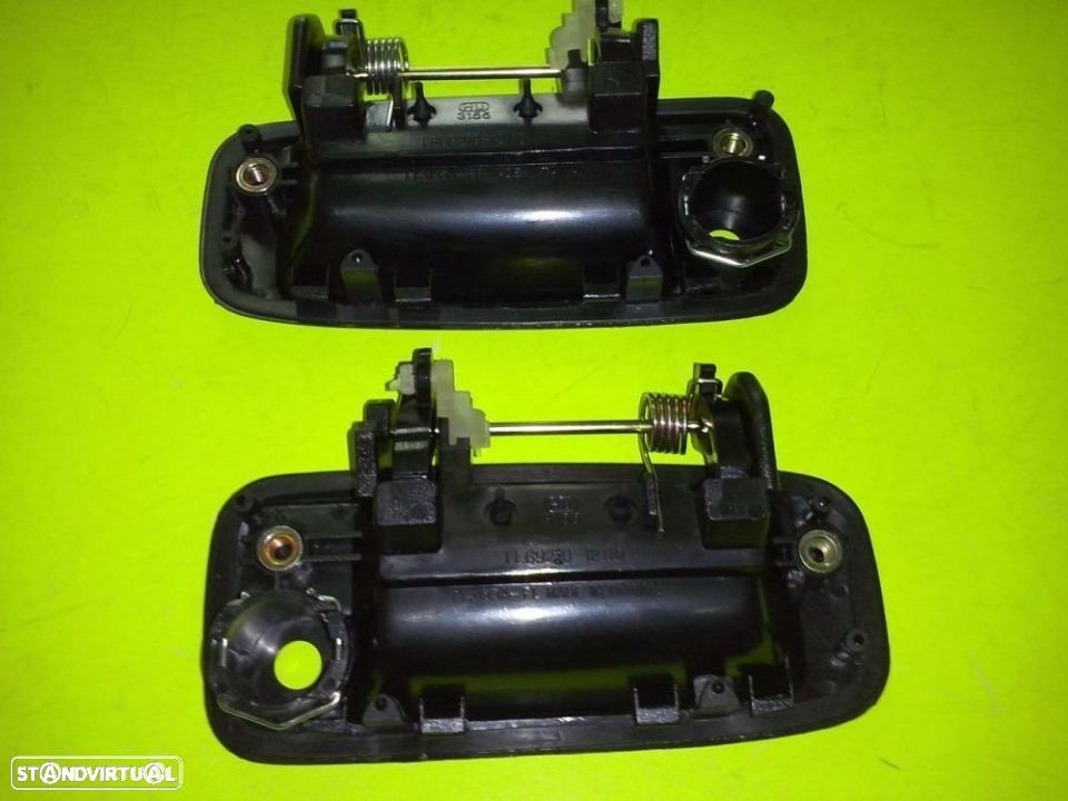 puxadores Toyota Corolla EE90 (Novos) - 2